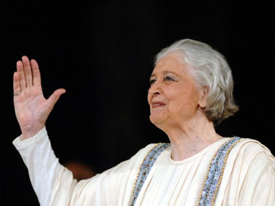 Τμήμα των νοσηλίων της Άννας Συνοδινού θα καλύψει η Βουλή